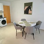 Thea Court 1 - A Apartment