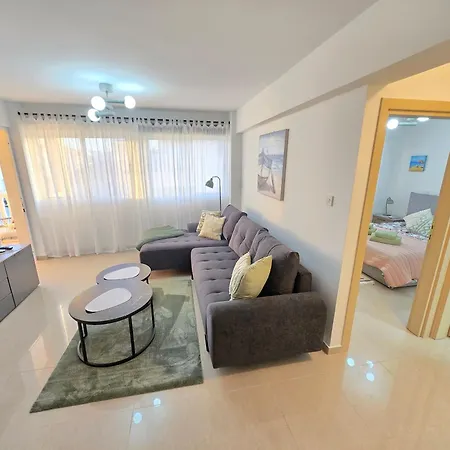 Thea Court 1 - A شقة *