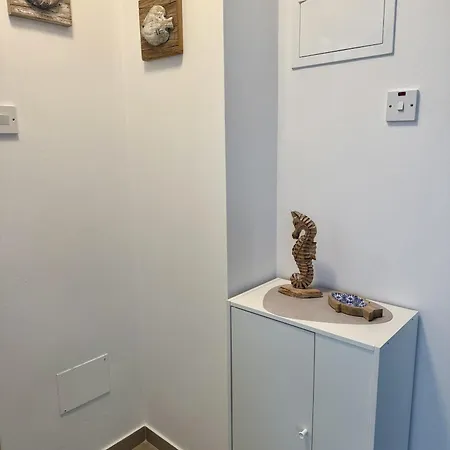 Thea Court 1 - A * باراليمني